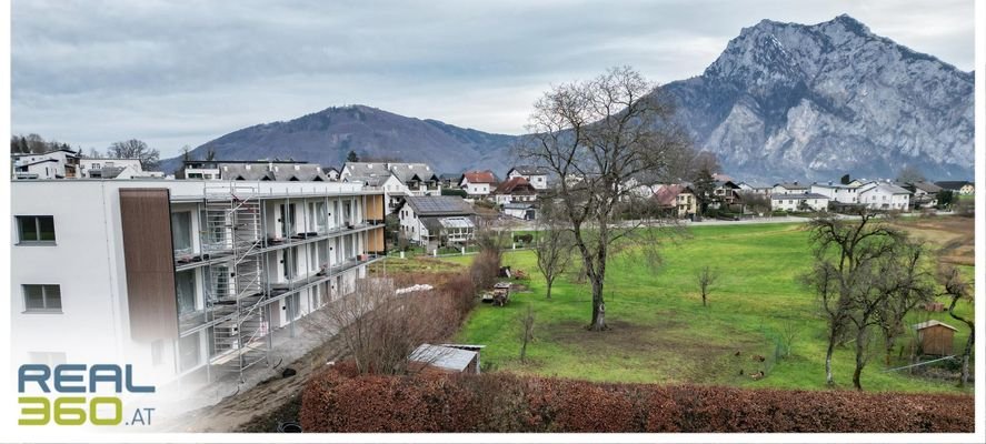 Außenansicht mit Blick auf Traunstein