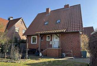 Blick vom Garten / Eingangsbereich