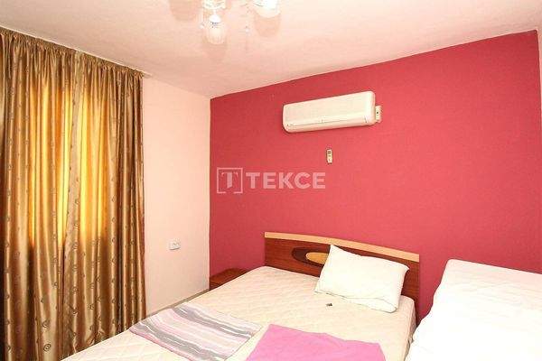 Furnished Semi-Detached Villa with Pool in Kadriye Antalya