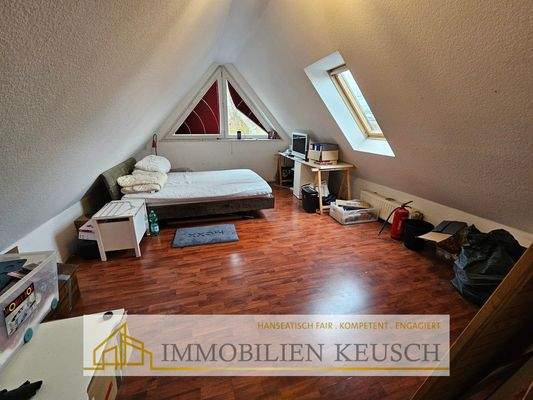 Gästezimmer Büro DG