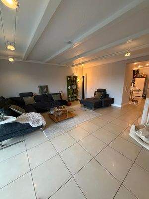 EG Wohnzimmer 2. Foto.jpg