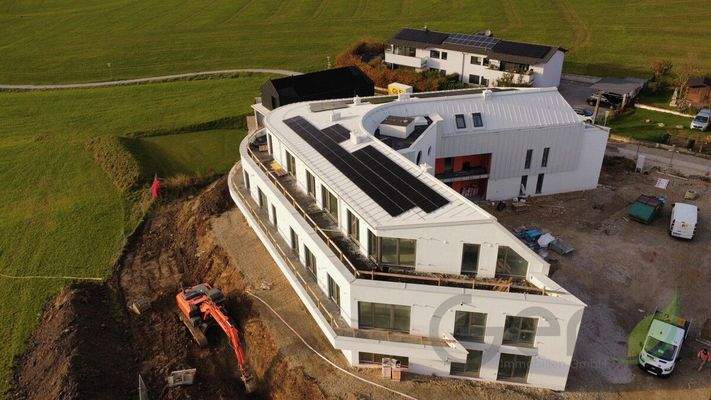 6a945002-689c-4eb1-9631-630a86bcd7b4