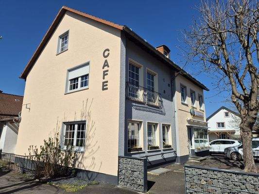 Ansicht Café und Wohnhaus