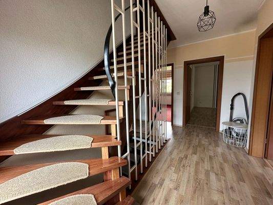 8 Flur EG - Kopie.jpg