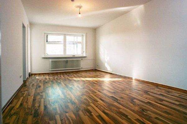 Wohnzimmer - exemplarisch -