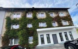 Ansicht Gebäude.jpeg