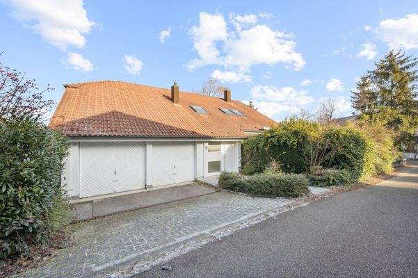 ZFH mit Doppelgarage