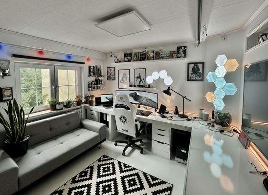 Haus II. Büro - (Homestaging KI generiert)