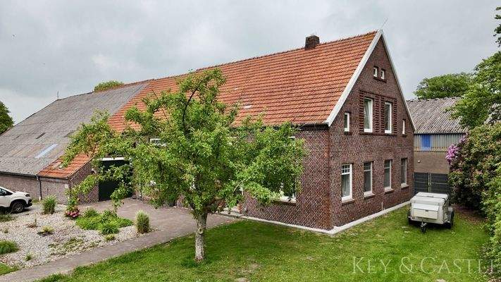 Wohnhaus seitliche Ansicht 