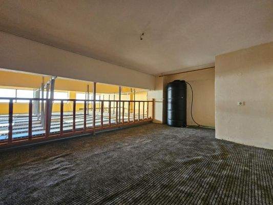 Kreta, Heraklion: Büro im Stadtteil Therissos zu verkaufen