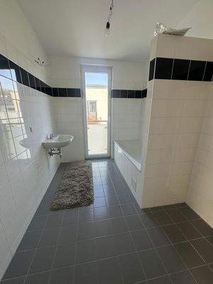 E4a38611-4a3f-48b5-b