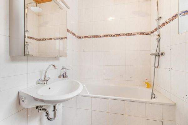 Badezimmer im Erdgeschoss