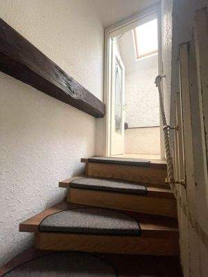 Treppe zum Dachgeschoss