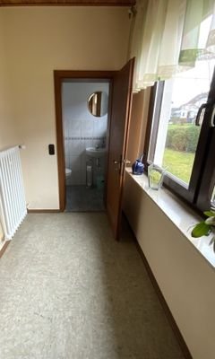 Vorbau mit Gäste-WC