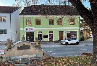 Wohnung im gesamten 1.OG