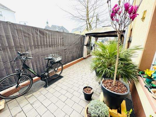 8. Hof Eingangsbereich