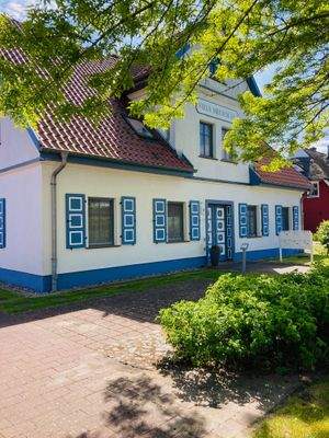 Außenansicht (Sommerbild)