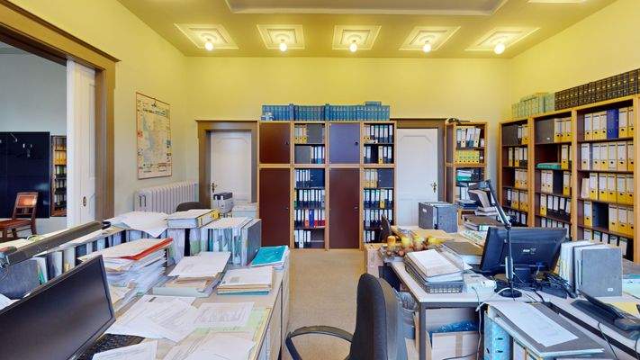 Gewerbefläche im EG / Villa