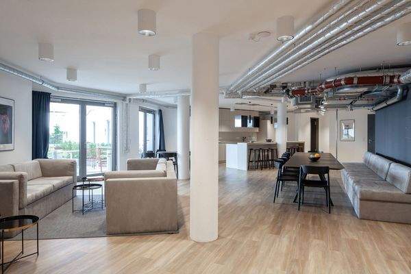 THE FIZZ Hamburg Altona 