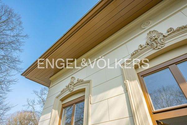 Aufwendig sanierte Fassade