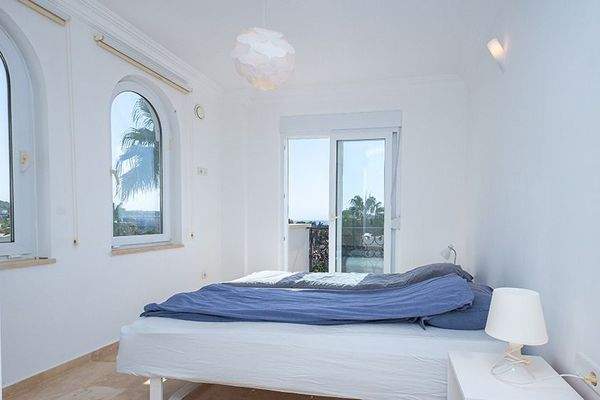 WhatsApp Image 2025-10-01 at 16.24.54 (1).jpeg