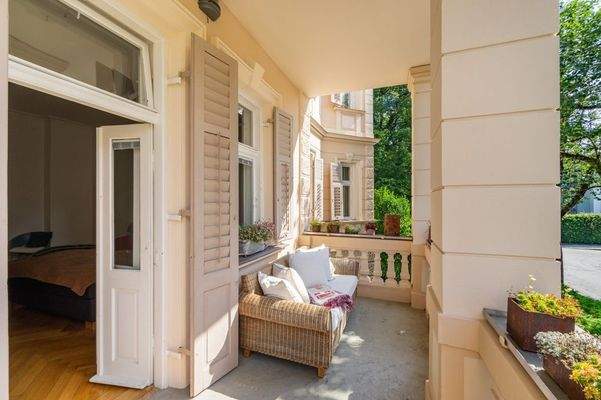 Direkter Ausgang vom Schlafzimmer auf die Veranda