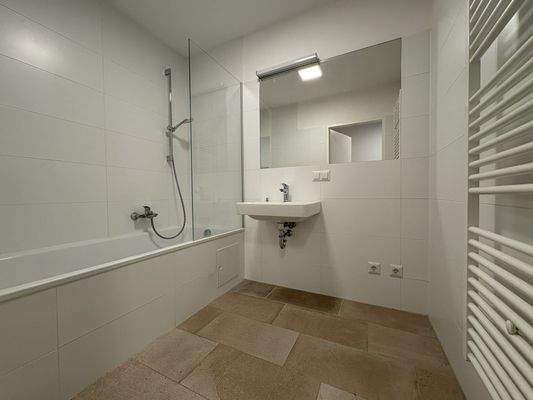 20251024_081554627_iOS