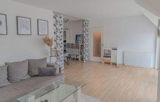 Wohnzimmer und Essbereich