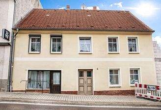 Frontansicht Gebäude