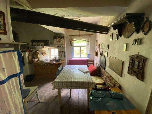 34 Blick in die Küche des Erdgeschosses (2).jpg