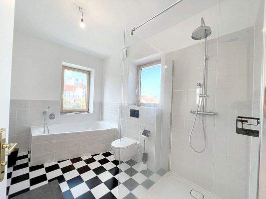 Großzügiges Masterbad