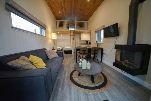 Tiny House 4 - 859