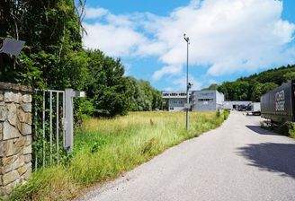 Zufahrt über Servitutsstraße