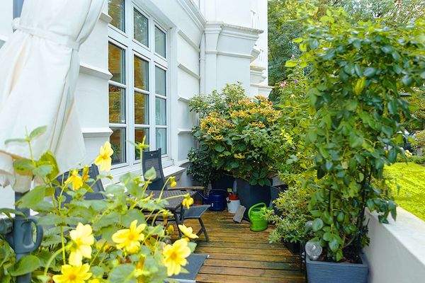 Balkon Strassenseite.jpg