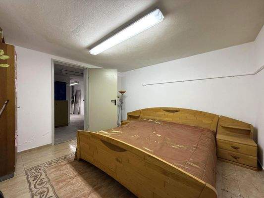 Schlafzimmer im Wohnkeller