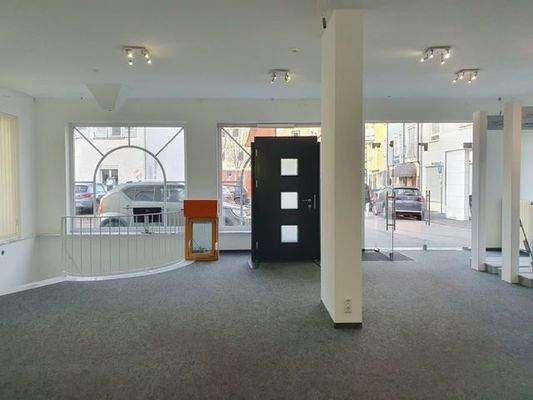 EG: Ausstellungsfläche