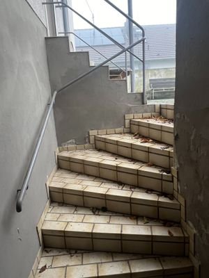 Keller-Außentreppe