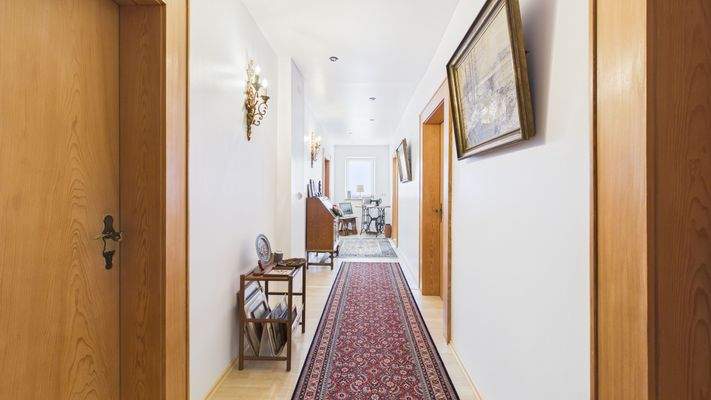 Flur Wohnung 1.OG.jpg