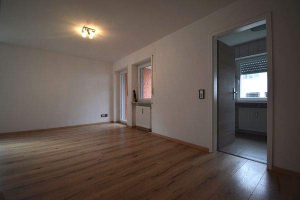 Wohn_Schlafraum (2).JPG