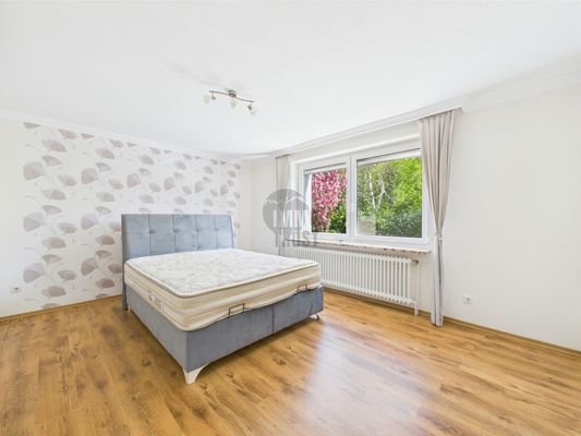Schlafzimmer EG