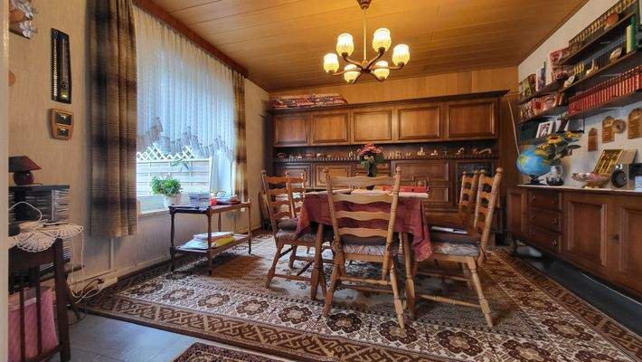 Esszimmer im Wohnzimmer.jpg