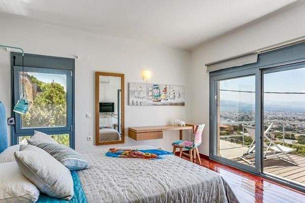 Kreta, Profitis Ilias: Zwei großzügige Villen mit erhöhtem Meerblick zu verkaufen