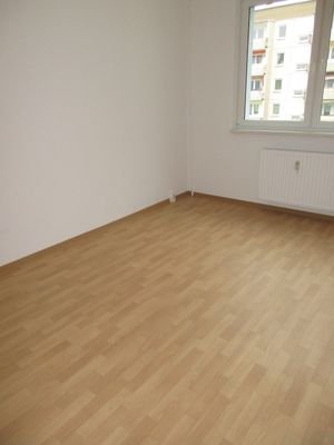 AS 2 a 2. OG rechts Schlafzimmer