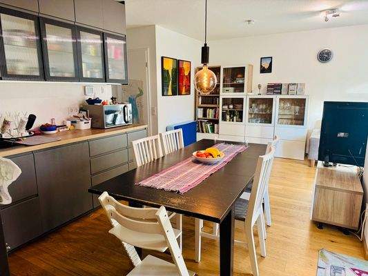 Gemütlicher Eß-/Kochbereich