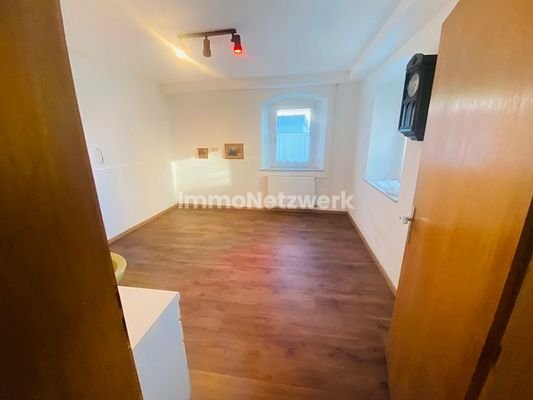 EG Zimmer  Büro oder Arbeitszimmer