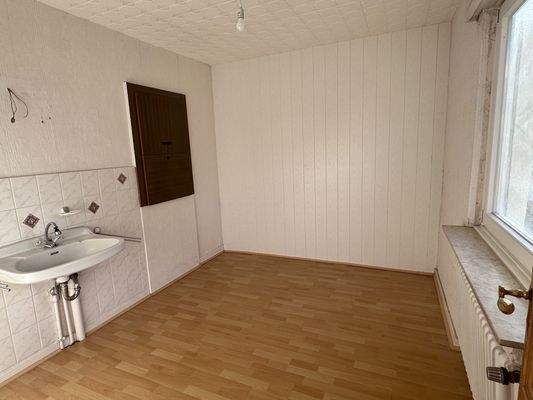 Zimmer Erdgeschoss, z.B. Büro