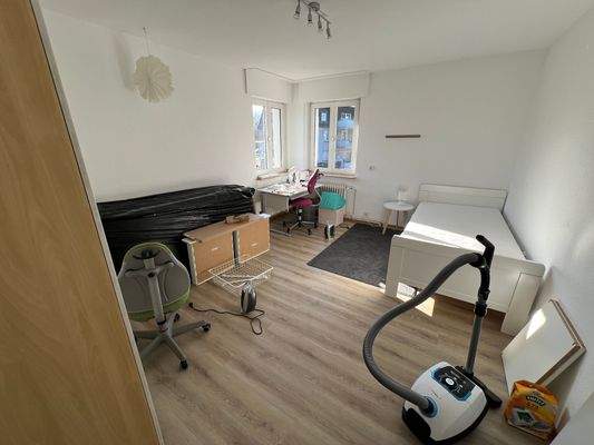 Zimmerbeispiel 2 (OG)