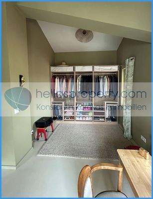 f2e4a0ce2f624fcc955616f072cbf027-original