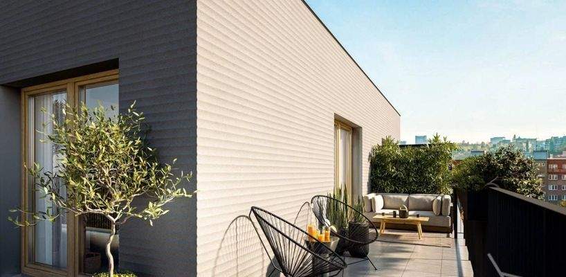 1728035578_f9PwgYR7Ub