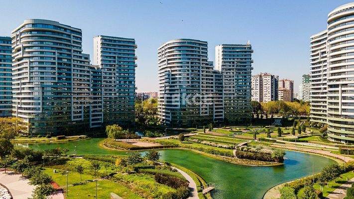 Flats in Complex with Luxury Amenities in İstanbul Bakırköy